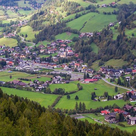 Hotel Garni Sonnblick Bad Kleinkirchheim Exteriör bild