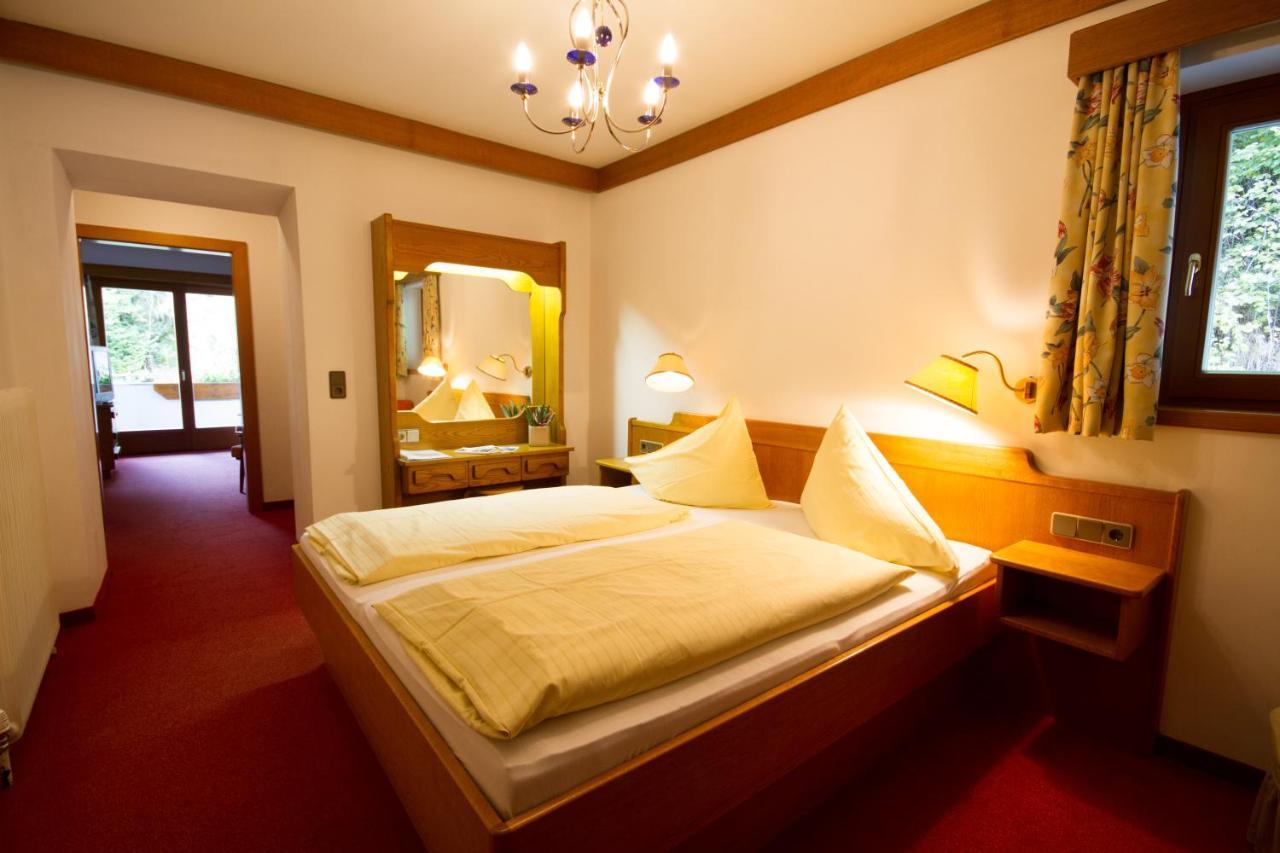Hotel Garni Sonnblick Bad Kleinkirchheim Rum bild