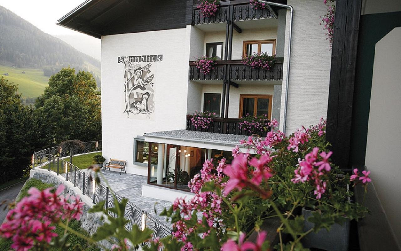Hotel Garni Sonnblick Bad Kleinkirchheim Exteriör bild