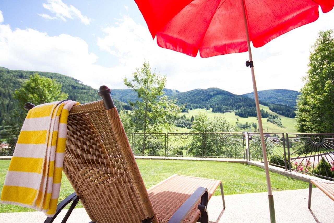 Hotel Garni Sonnblick Bad Kleinkirchheim Exteriör bild